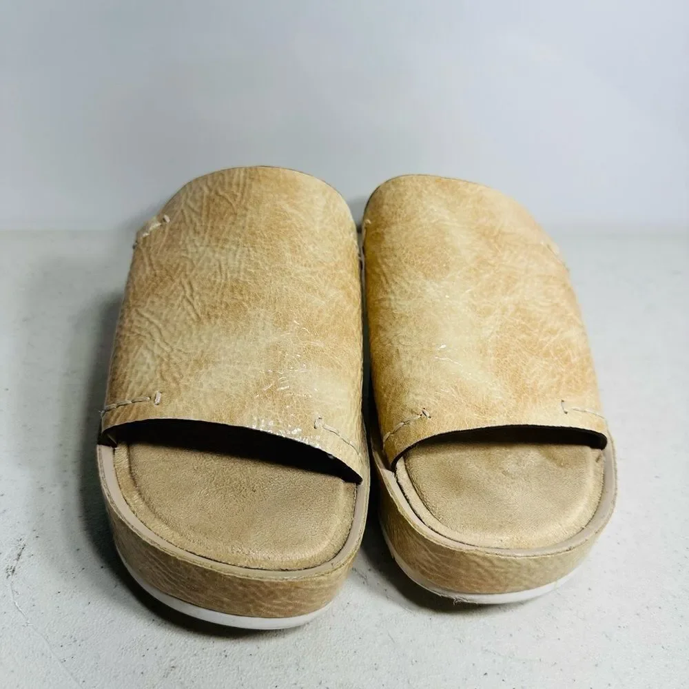Tan Women's Slide Sandals